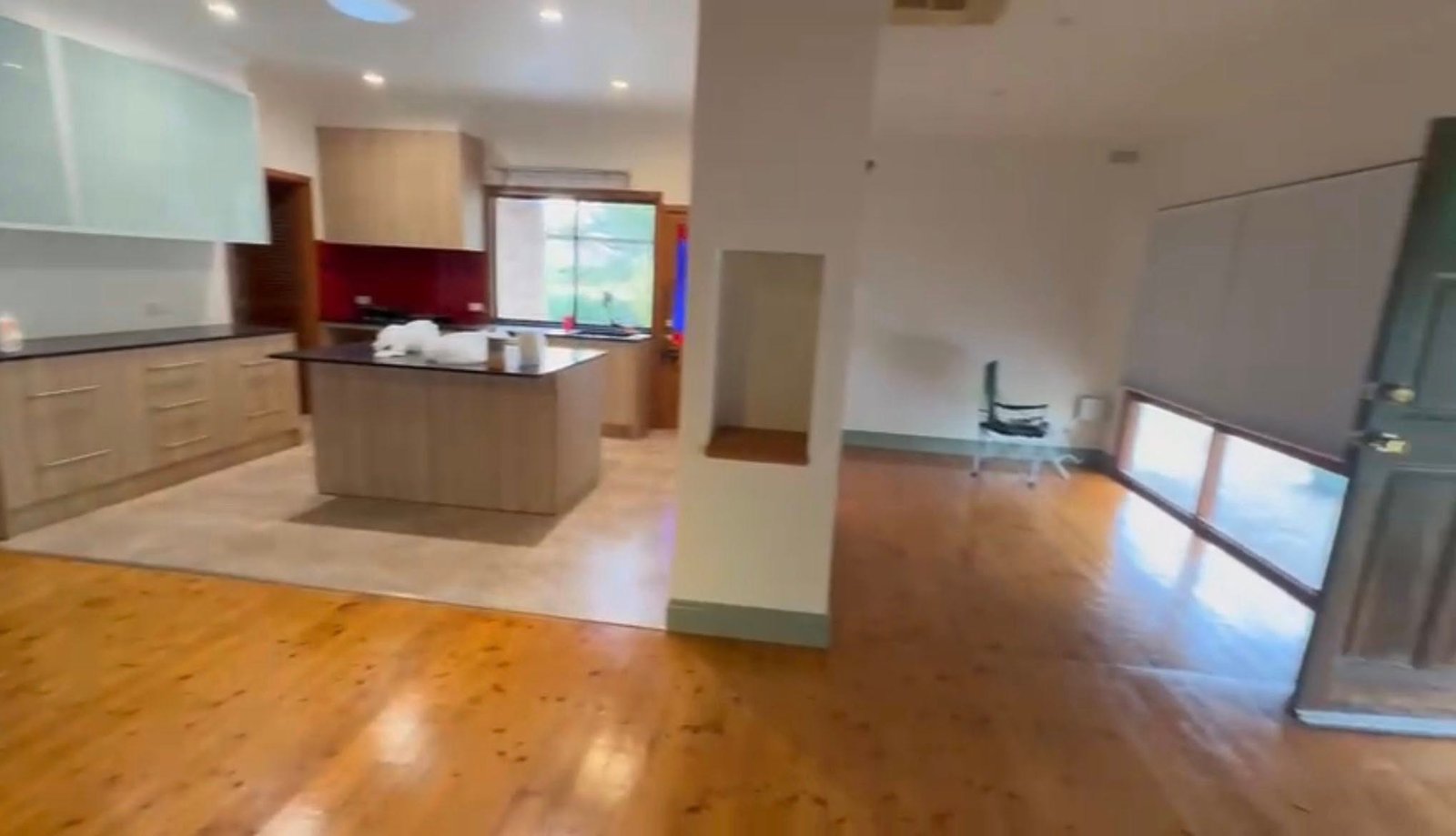 Spacious 1-Acre Lifestyle Property in Bendigo