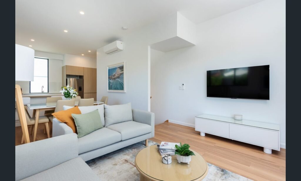 Designer gold coast townhouse already rented